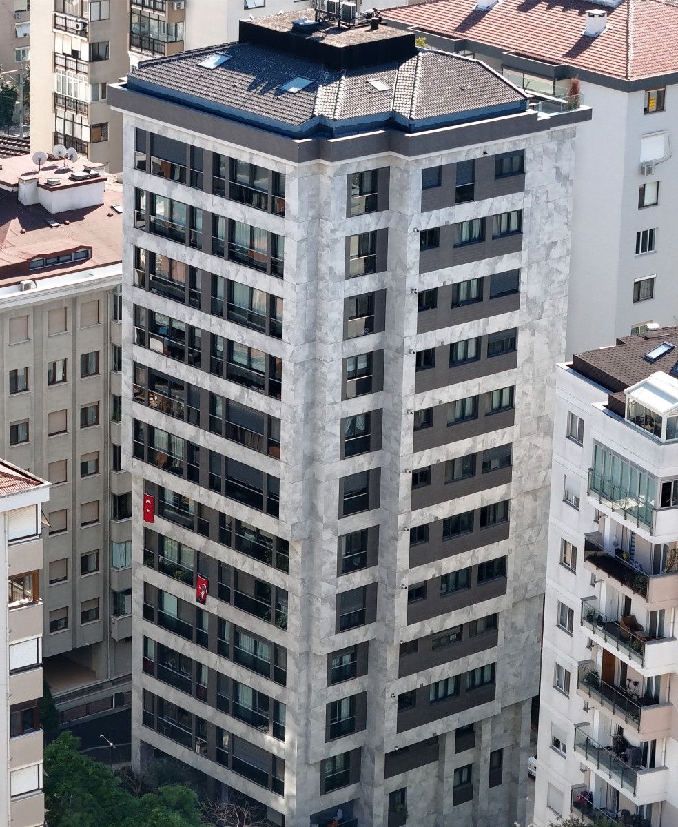 The completed Suadiye Çam Palas residential building in Suadiye, Kadıköy